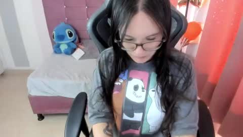 Alexandra online show from 06-15-26, 06:54