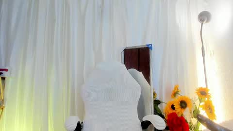 Snapshot of wanda_walton chatting on 04-19-26, 06:10 Wanda online show from 04-19-26, 06:10