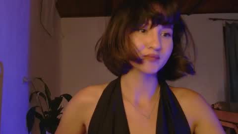 Snapshot of wanderwhitch chatting on 03-20-26, 12:48 Miya online show from 03-20-26, 12:48