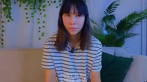 Betti online show from 11-17-25, 02:28