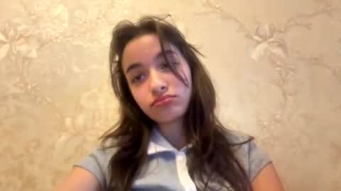 Snapshot of wanettavina chatting on 02-15-26, 02:14 Karolina online show from 02-15-26, 02:14