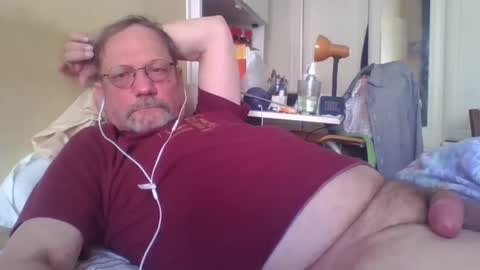 Snapshot of wanky357 chatting on 03-17-26, 01:58 Tibo Love online show from 03-17-26, 01:58