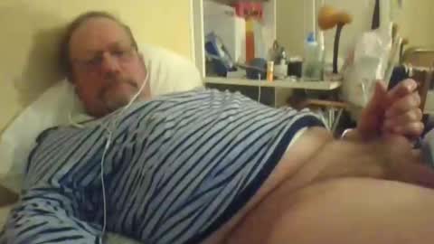 Snapshot of wanky357 chatting on 03-22-26, 11:41 Tibo Love online show from 03-22-26, 11:41