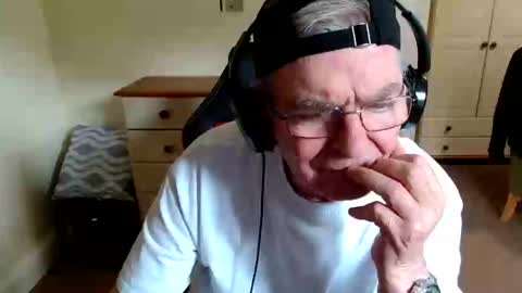 wanttobefree90 online show from 06-04-26, 07:36