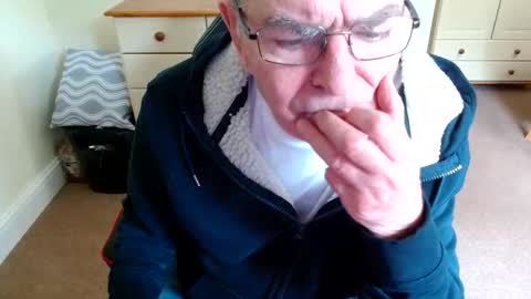 wanttobefree90 online show from 06-06-26, 10:09