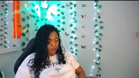 EMILY online show from 05-06-26, 04:41