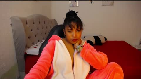 EMILY online show from 06-18-26, 09:14