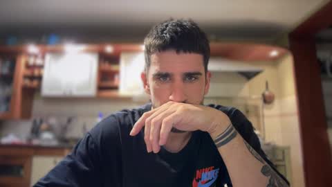 Snapshot of wat___sapbody chatting on 10-25-25, 11:21 wearetwo online show from 10-25-25, 11:21