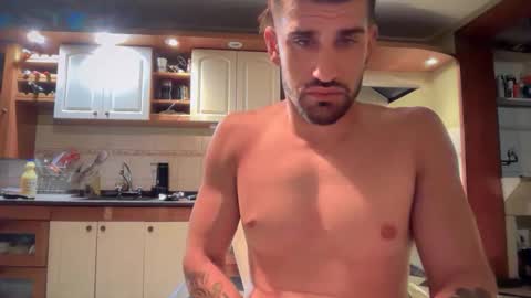 wearetwo online show from 02-25-26, 05:28