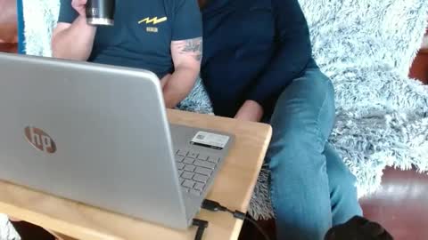 Snapshot of watchedging chatting on 12-28-24, 09:40 Hereforfun online show from 12-28-24, 09:40