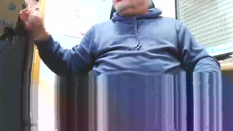 Snapshot of waterman__30 chatting on 04-21-26, 05:03 waterman__30 online show from 04-21-26, 05:03