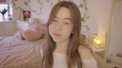 Snapshot of watermelon_sugar_ chatting on 03-27-26, 12:38 Tess Pls support me with Can we reach 155 my favorite number online show from 03-27-26, 12:38