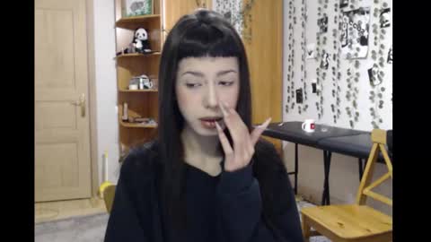 Mina online show from 01-17-26, 06:11