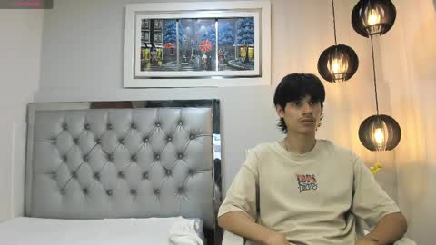 Snapshot of wayath chatting on 06-05-26, 12:11 Wayath online show from 06-05-26, 12:11