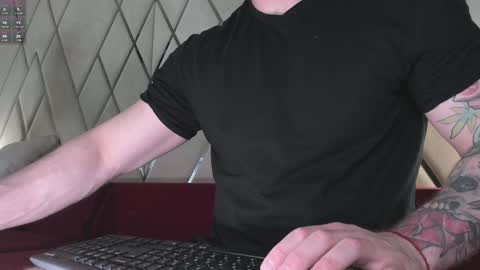 Wayne online show from 12-22-24, 05:01