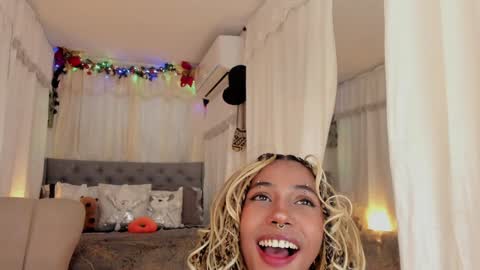 Wayuu Goddess  3 online show from 12-14-24, 09:24