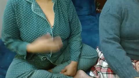 Snapshot of we_are_indian chatting on 01-04-25, 06:52 khushiwife kabirhubby kavyasexy gf online show from 01-04-25, 06:52