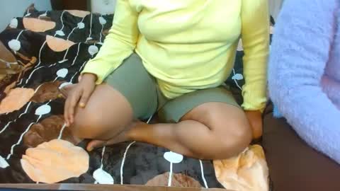 Snapshot of we_are_indian chatting on 01-24-25, 04:37 khushiwife kabirhubby kavyasexy gf online show from 01-24-25, 04:37