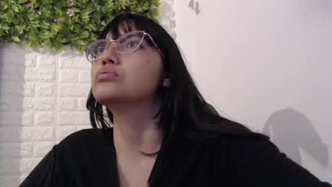 Trixie 3 online show from 03-07-25, 01:29