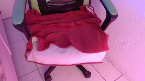 Trixie 3 online show from 09-10-25, 02:17