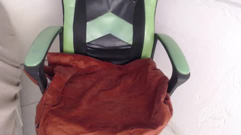 Trixie 3 online show from 10-09-25, 01:09