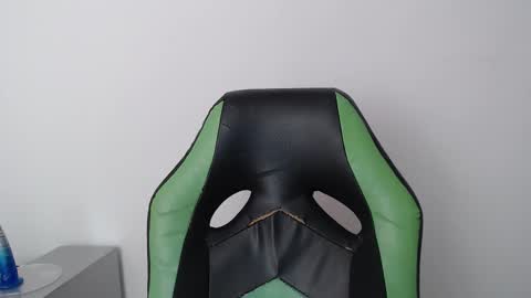 Trixie 3 online show from 03-09-26, 01:48