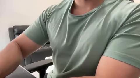 Weapon X online show from 01-12-25, 09:19