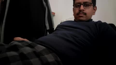 Snapshot of wearcondom chatting on 02-17-26, 05:59 sexyguy online show from 02-17-26, 05:59
