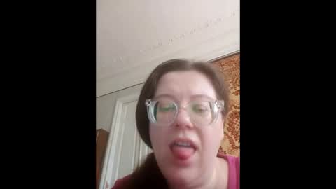 Marina online show from 05-01-26, 01:26
