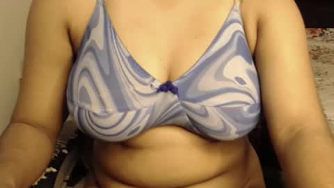 mina online show from 12-23-25, 08:56