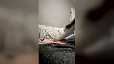 WeDaShit Come Vibe with me . online show from 12-17-25, 01:28