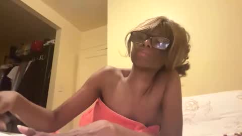 Snapshot of weeklyrush chatting on 01-09-26, 12:08 GoddessRush online show from 01-09-26, 12:08