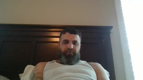 Snapshot of weezy210 chatting on 02-23-25, 02:46 Weezy online show from 02-23-25, 02:46