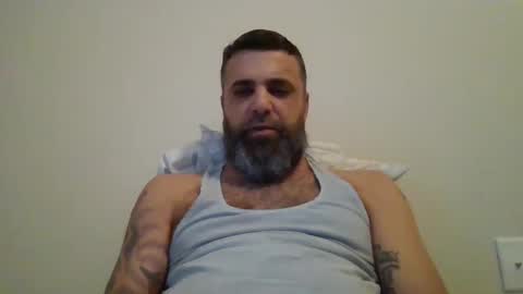 Snapshot of weezy210 chatting on 10-06-25, 10:40 Weezy online show from 10-06-25, 10:40