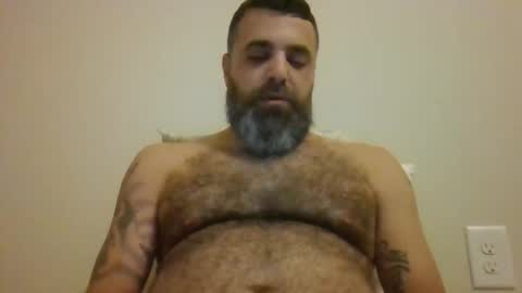 Snapshot of weezy210 chatting on 11-06-25, 11:37 Weezy online show from 11-06-25, 11:37