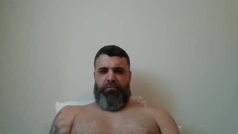 Snapshot of weezy210 chatting on 11-22-25, 03:22 Weezy online show from 11-22-25, 03:22