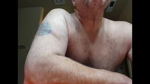 Snapshot of welderod chatting on 10-08-25, 07:50 welderod online show from 10-08-25, 07:50