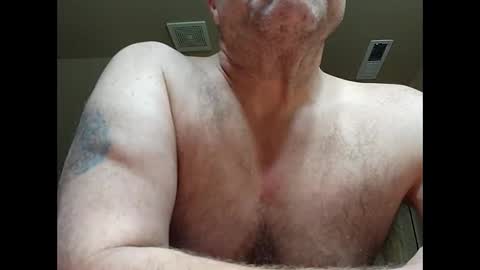 Snapshot of welderod chatting on 11-01-25, 07:43 welderod online show from 11-01-25, 07:43