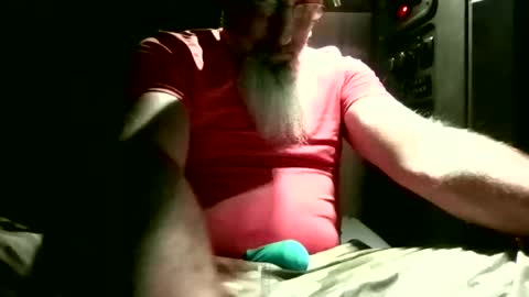 wellhung19781 online show from 06-07-26, 12:42