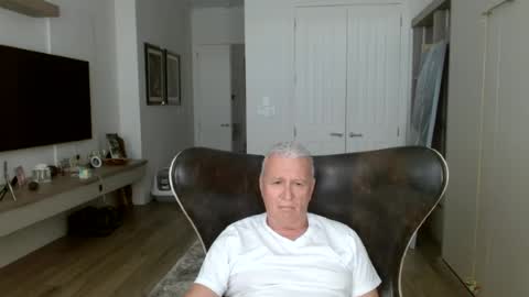Exhibitionist online show from 06-22-26, 06:49