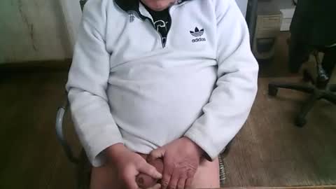 Snapshot of weloveafatcock chatting on 03-13-26, 02:23 weloveafatcock online show from 03-13-26, 02:23