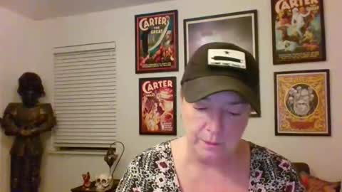 WendyCU online show from 10-26-25, 04:29