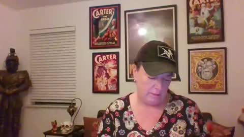 WendyCU online show from 11-11-25, 01:05