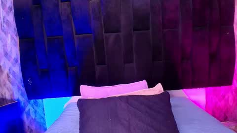 Snapshot of wensheng_ chatting on 09-28-25, 07:19 WEN SHENG online show from 09-28-25, 07:19