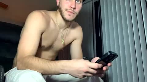 Snapshot of wentbrokeonstrippers chatting on 12-04-24, 07:50 Topjitt online show from 12-04-24, 07:50