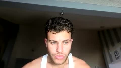 Snapshot of wentbrokeonstrippers chatting on 03-21-26, 03:15 Topjitt online show from 03-21-26, 03:15