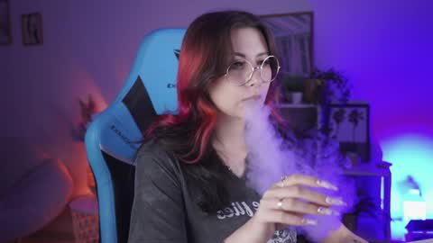 little girl who is always rightLisa online show from 12-07-24, 05:48