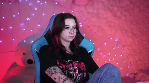 little girl who is always rightLisa online show from 12-11-24, 09:09