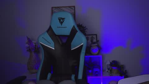 little girl who is always rightLisa online show from 01-29-25, 02:09