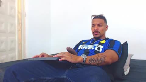 Wesley Rogger online show from 10-25-25, 09:31